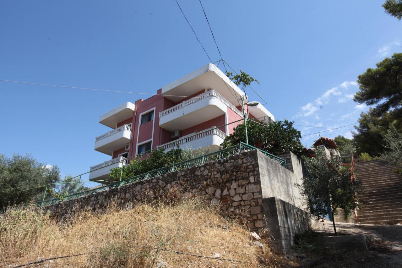 Vila Jakupi Sarandë Exterior foto