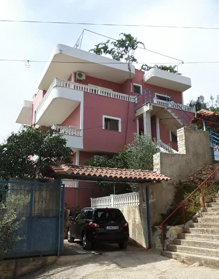 Vila Jakupi Apartamento Sarandë Exterior foto