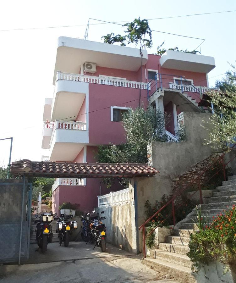 Vila Jakupi Apartamento Sarandë Exterior foto