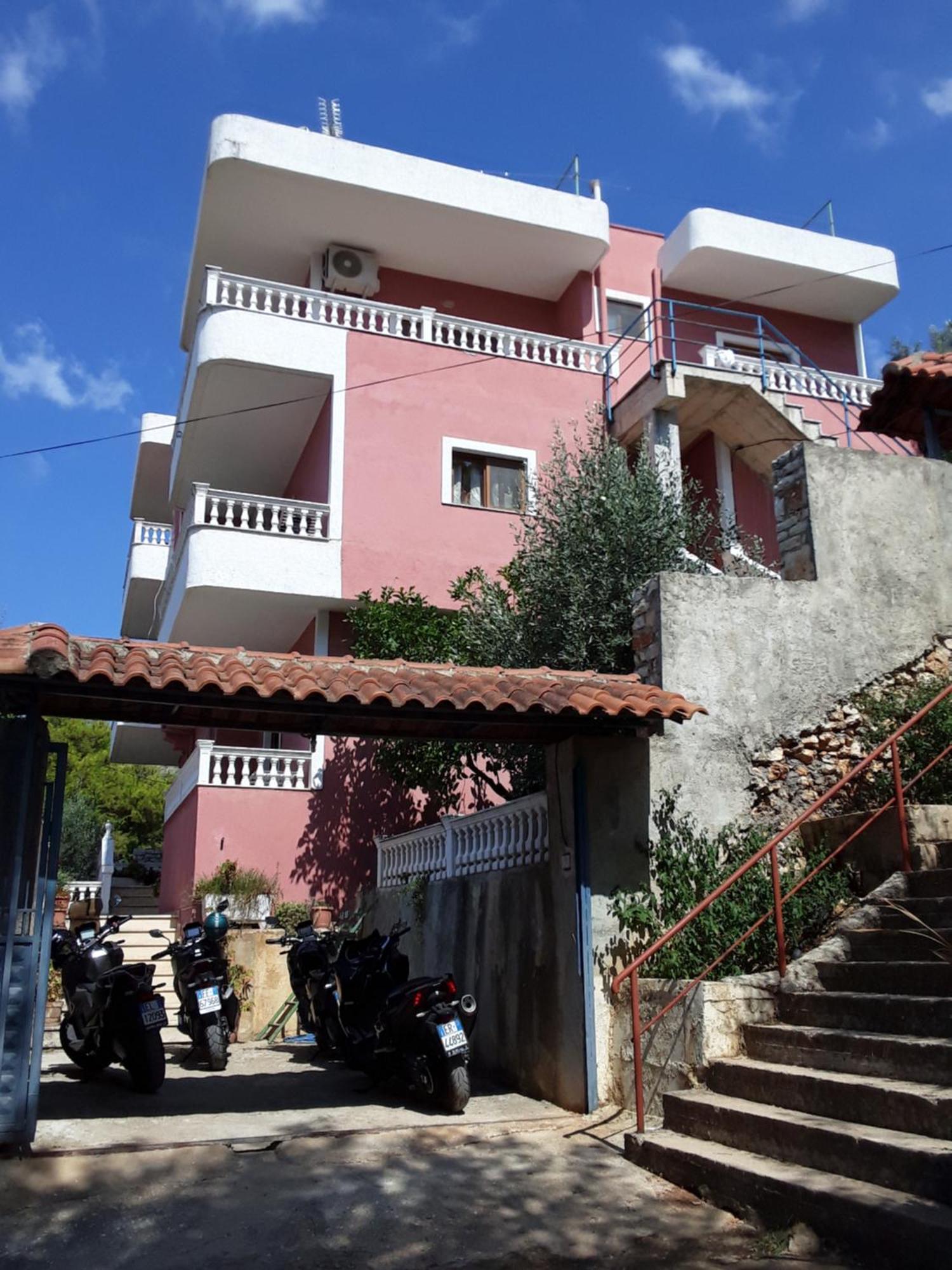 Vila Jakupi Apartamento Sarandë Exterior foto